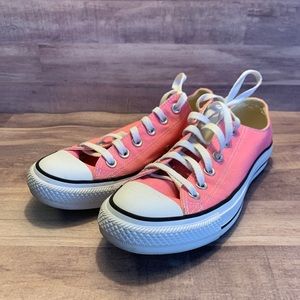 Converse. Unisex. M6.5 W8.5 Pink